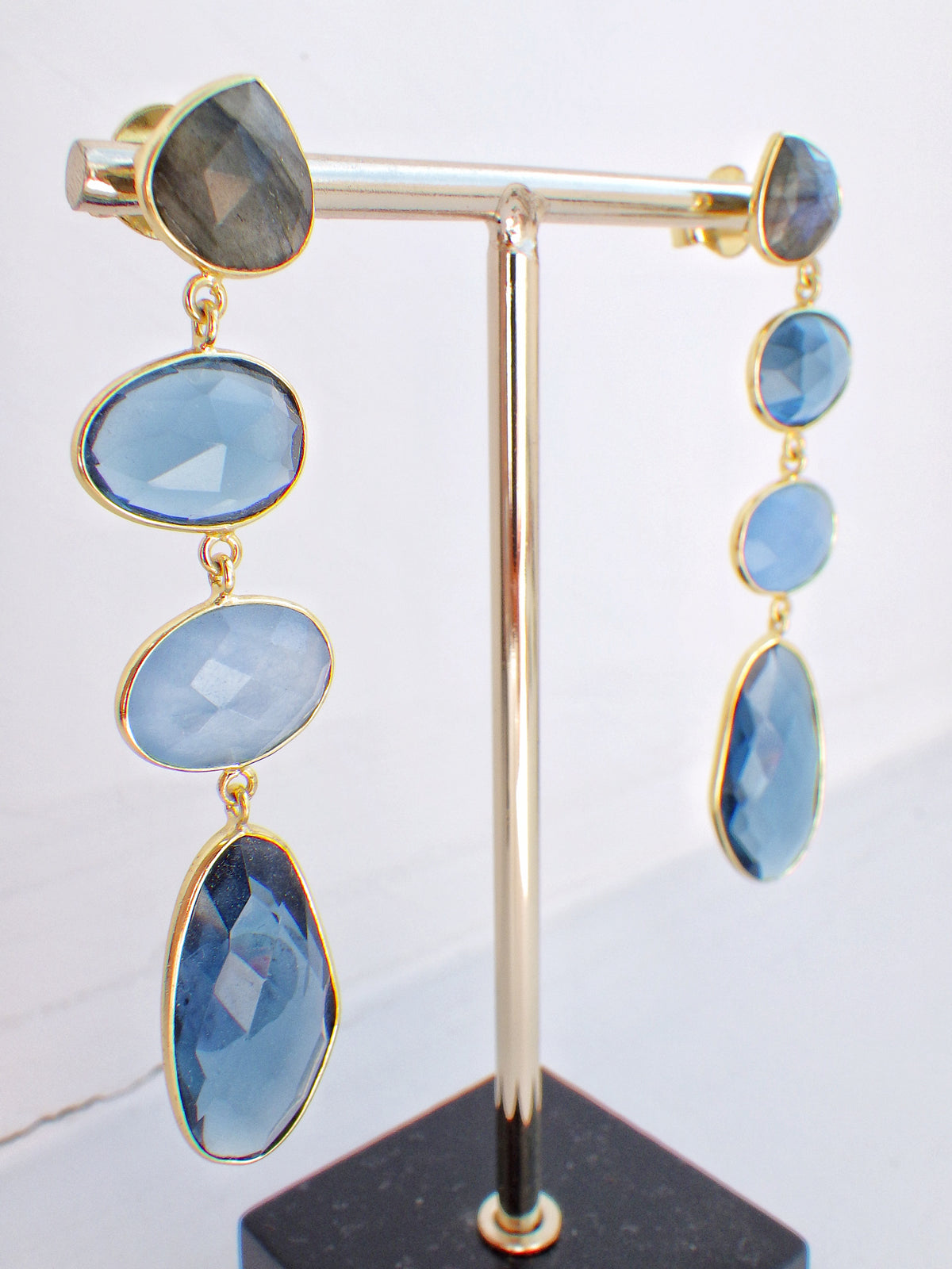 SALE ⭐️ Ohrringe - Länglicher Hänger - blaue Stein