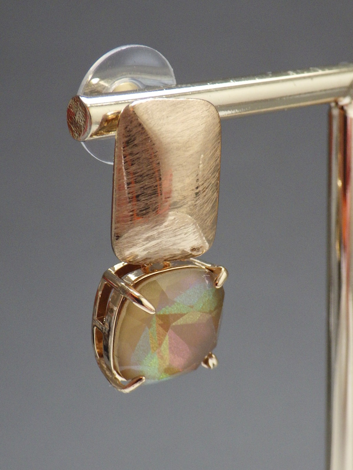 SALE ⭐️ Ohrringe - Stecker - Grün/Gold irrisierend