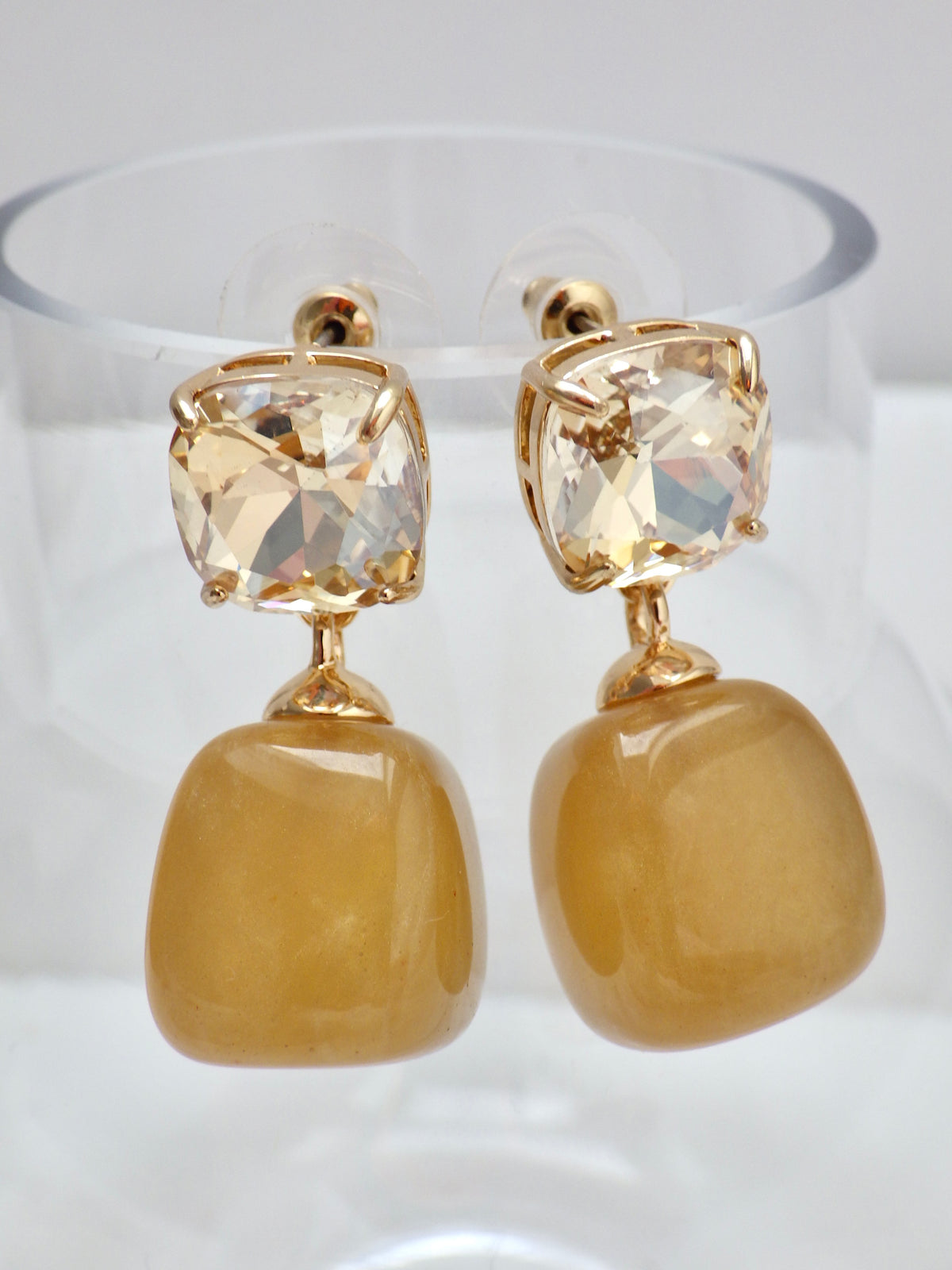 SALE - Ohrringe Kleiner Hänger Goldgrün #23