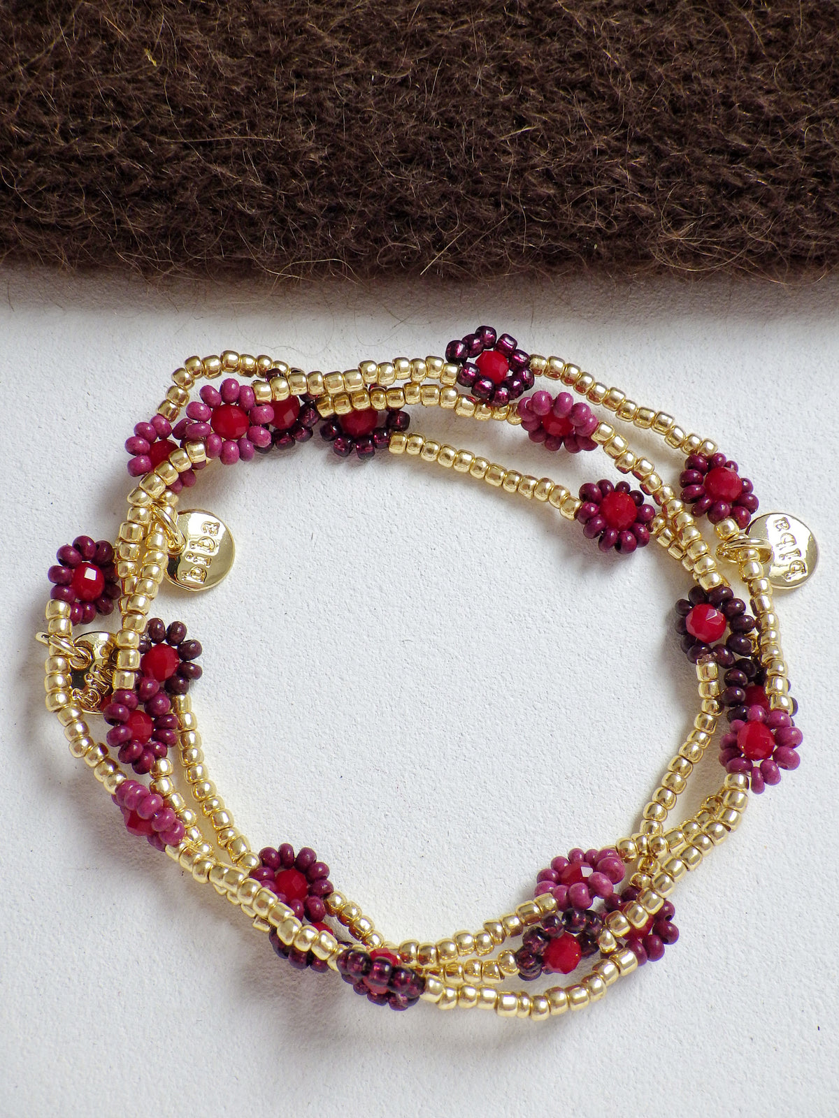 ⭐️ Armband mit Blümchen - Pink/Aubergine
