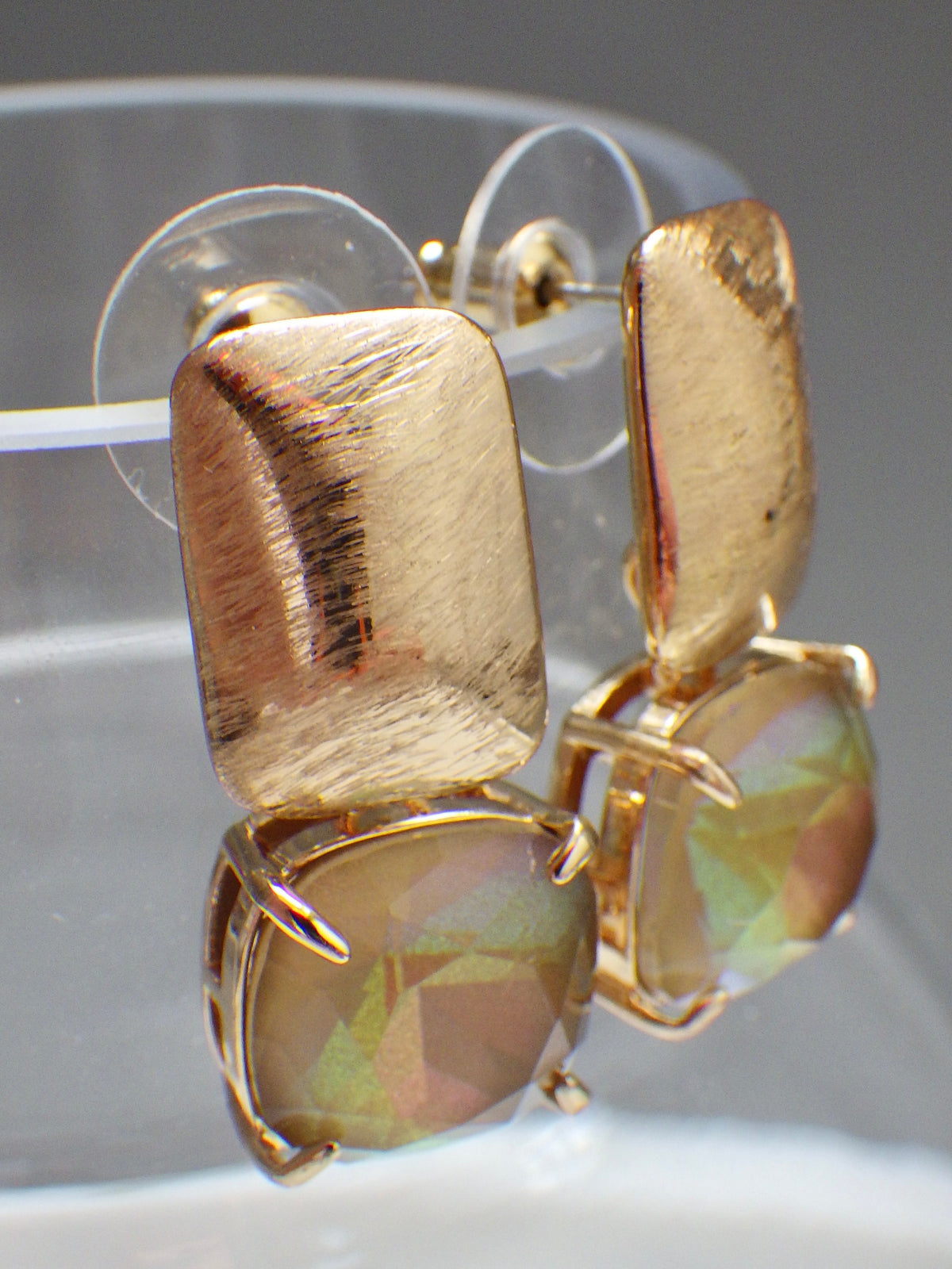 SALE ⭐️ Ohrringe - Stecker - Grün/Gold irrisierend