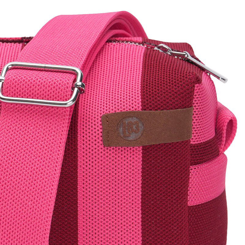 Lot 83 - Crossbody/Kulturtasche Megan 21