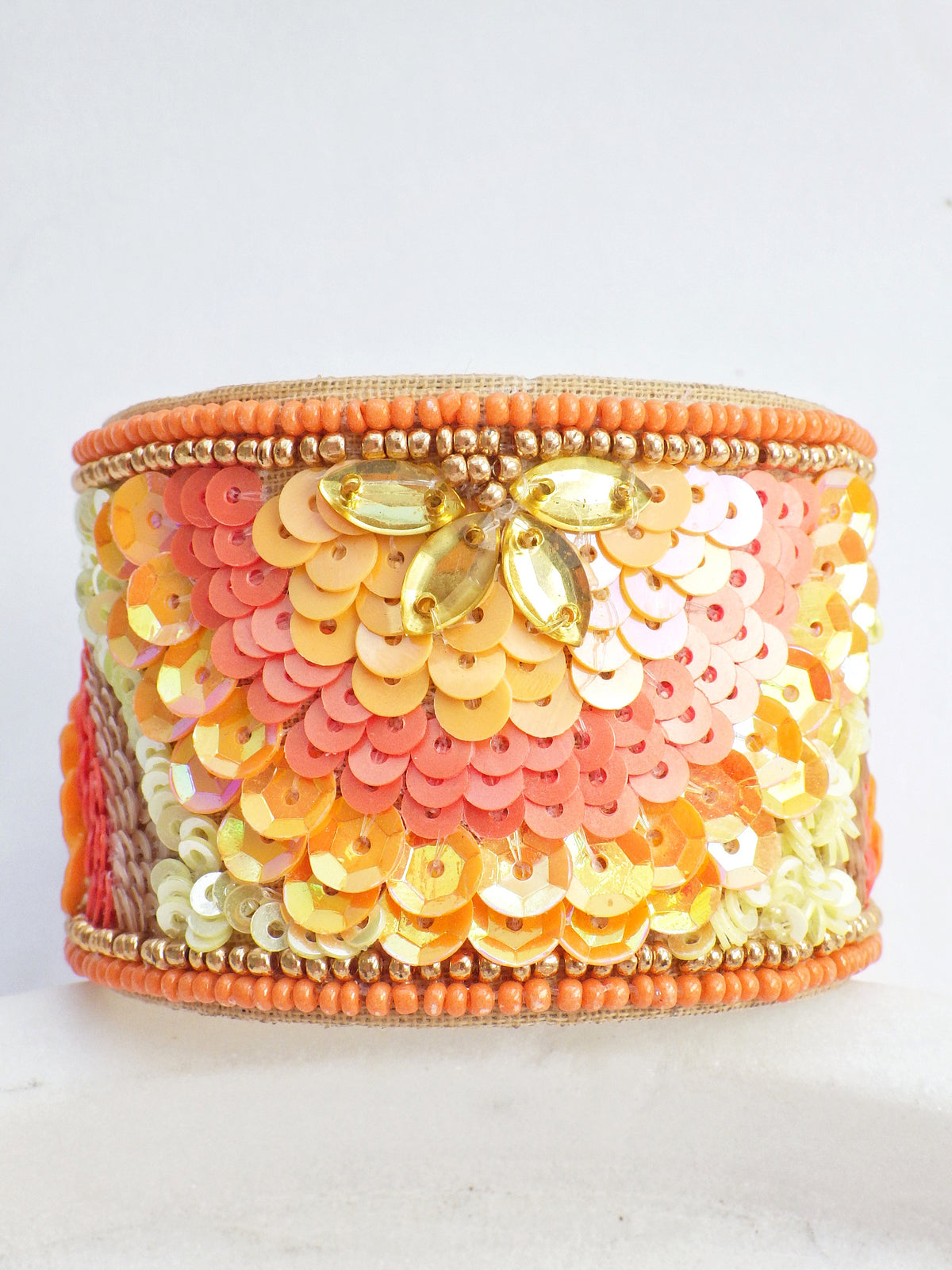 SALE - Armreif - Orange Blüten #08