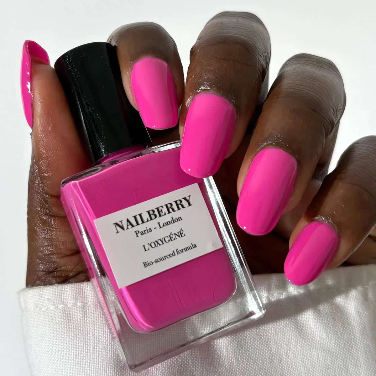 Nailberry Nagellack - Electric Pink