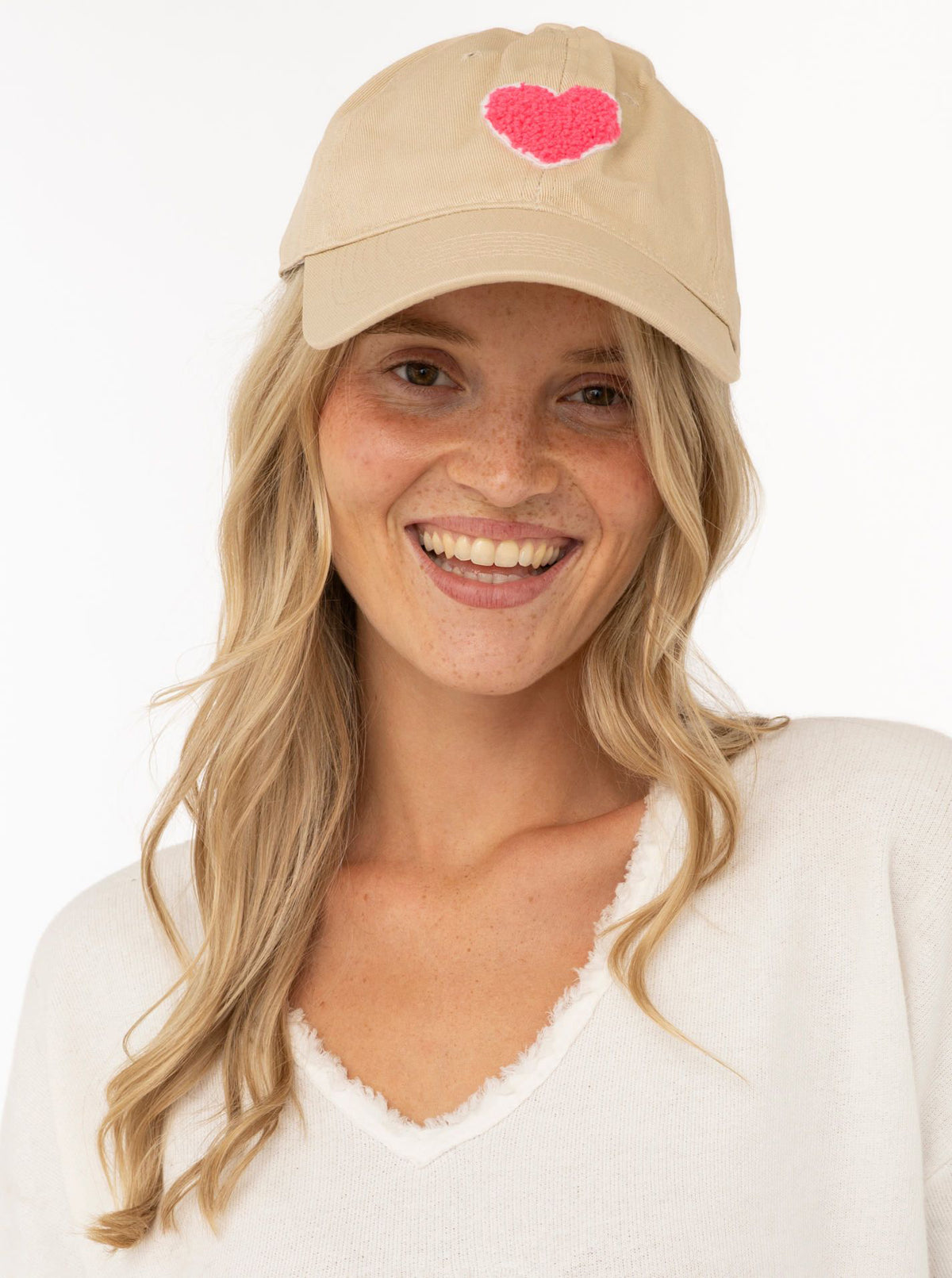 Cap - Cap Beige mit pinken Herz