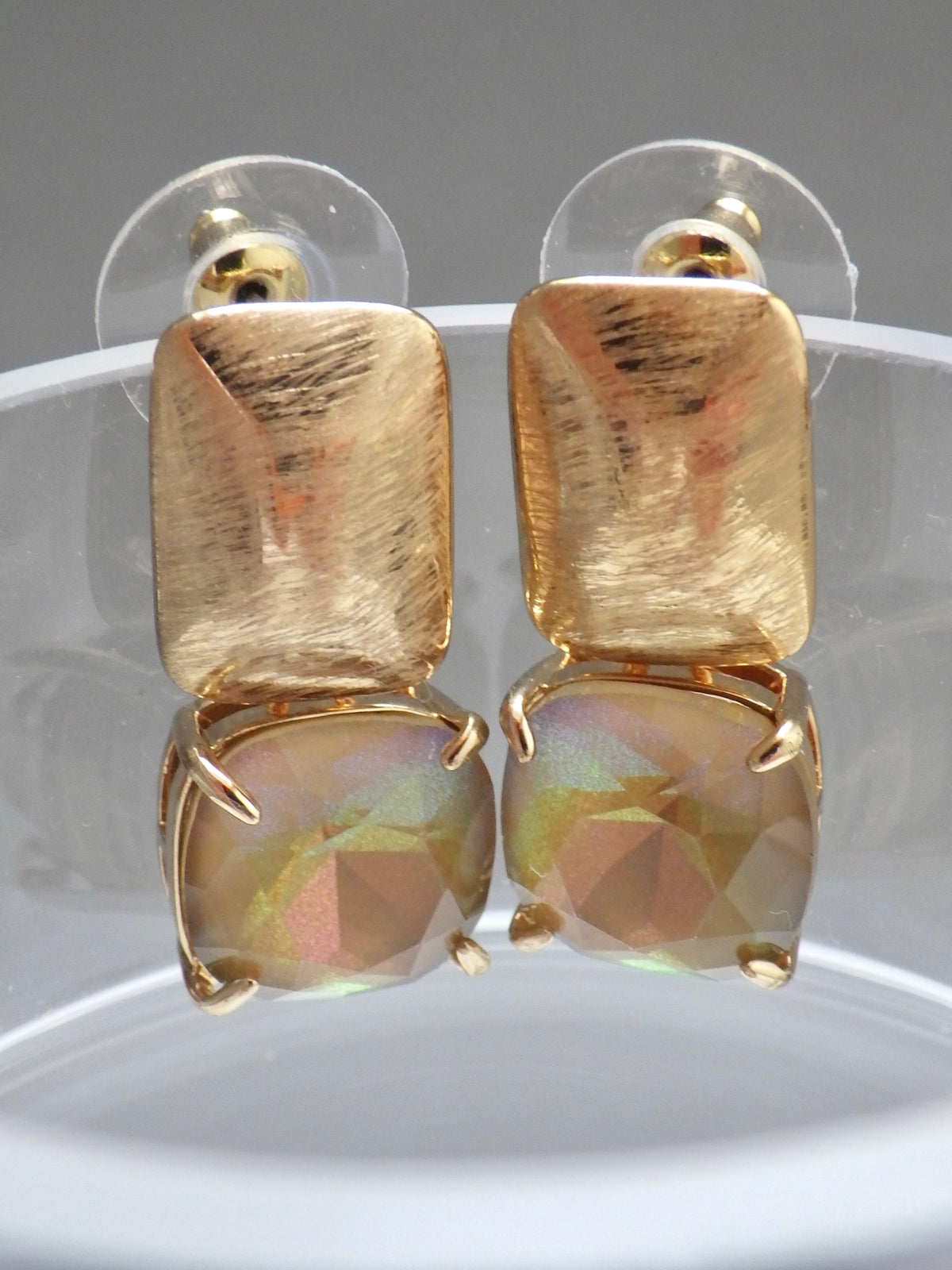 SALE ⭐️ Ohrringe - Stecker - Grün/Gold irrisierend