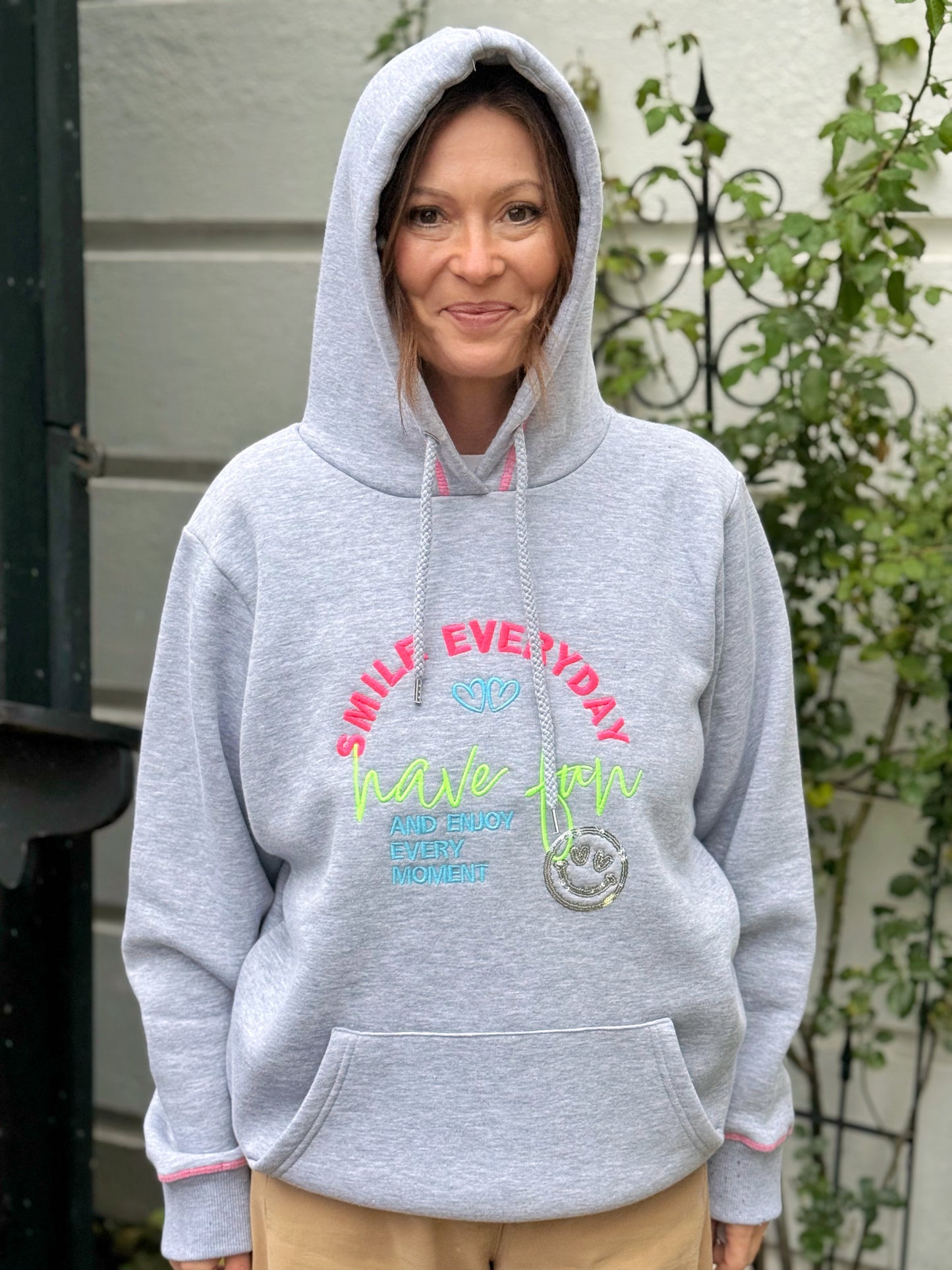 SALE - Zwillingsherz Sweatshirt - Grau Smile Everyday
