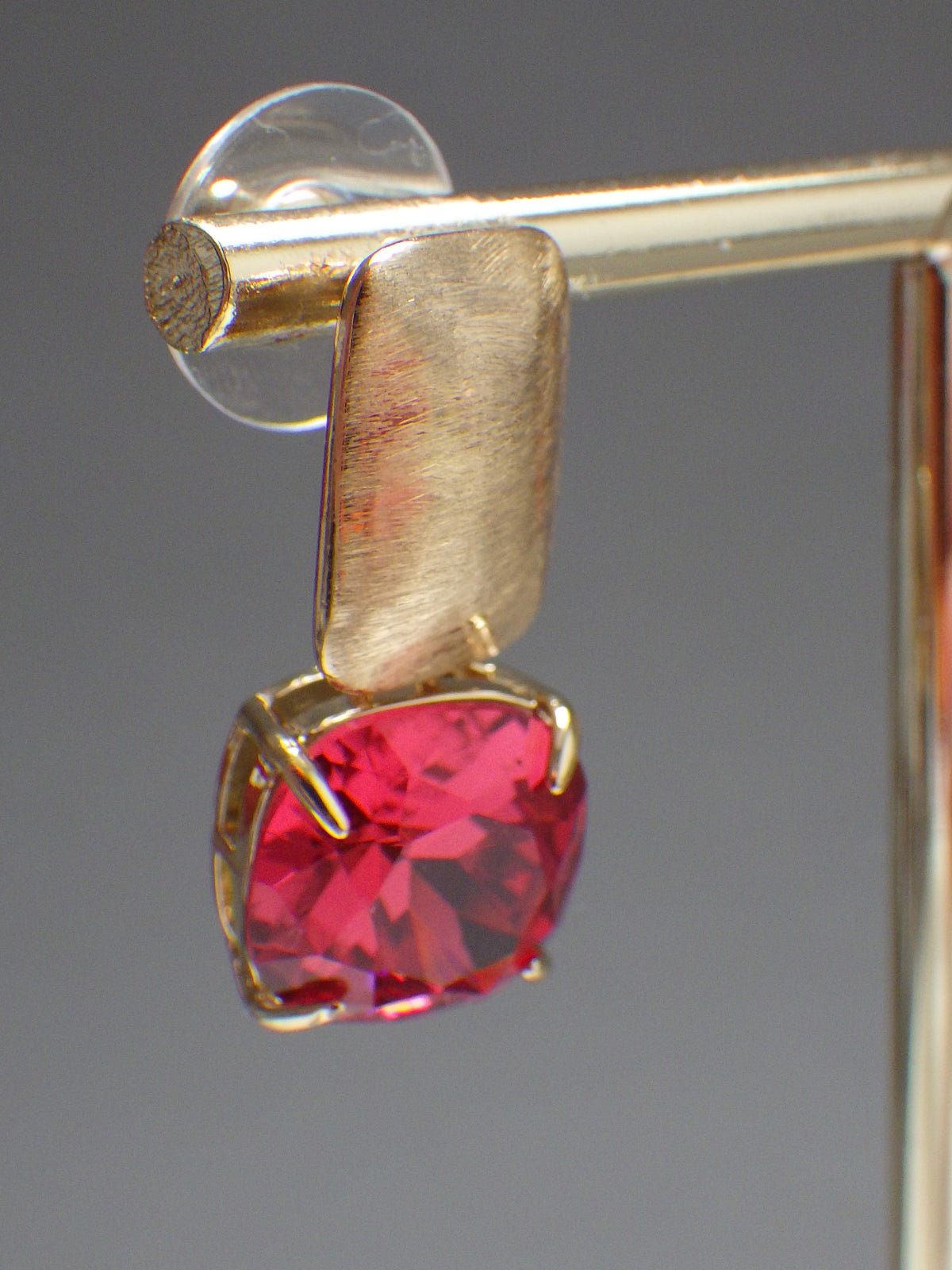 SALE ⭐️ Ohrringe - Stecker - Himbeere Klar