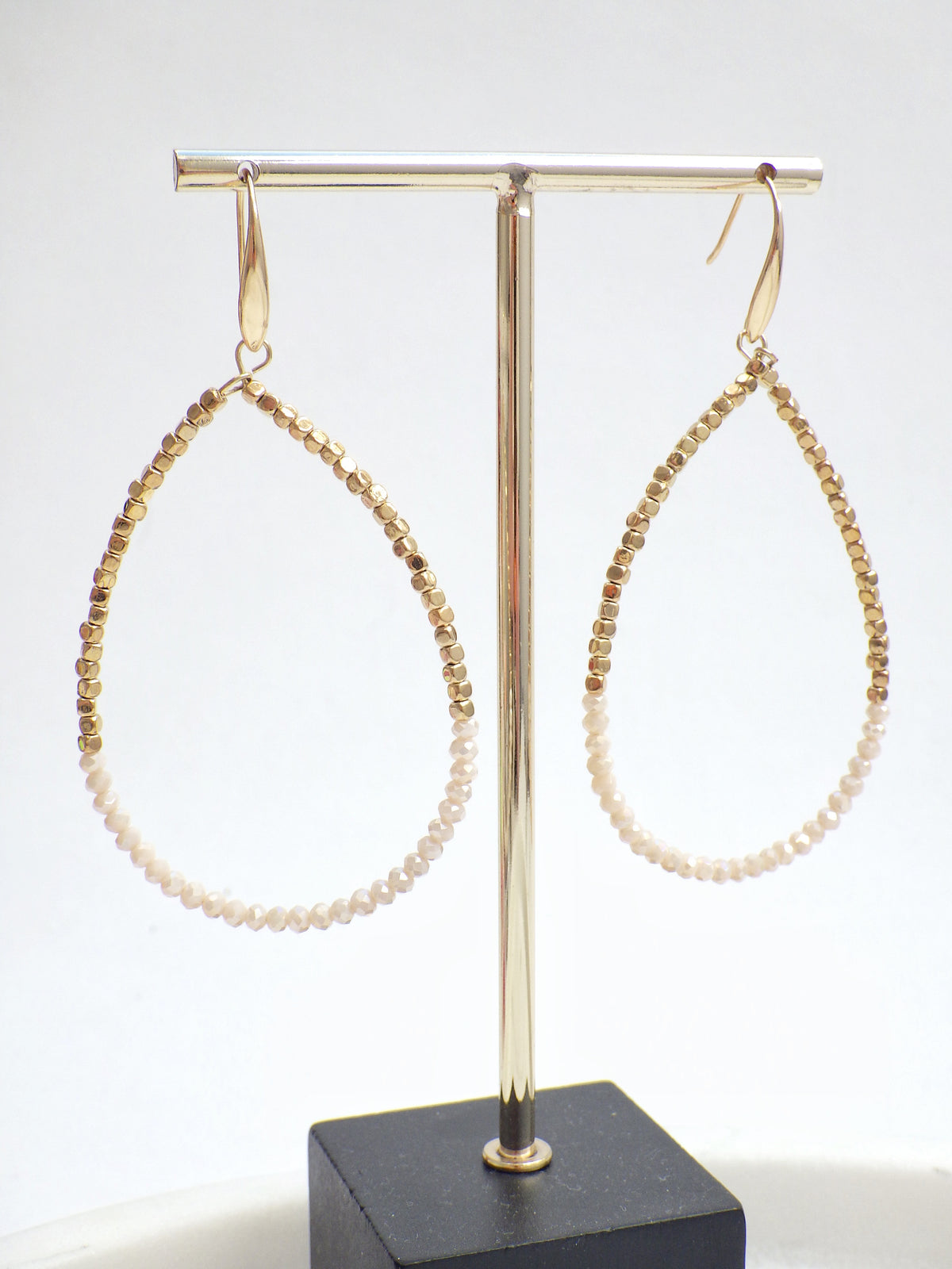 ⭐️ Ohrring - Oval Beige-Gold
