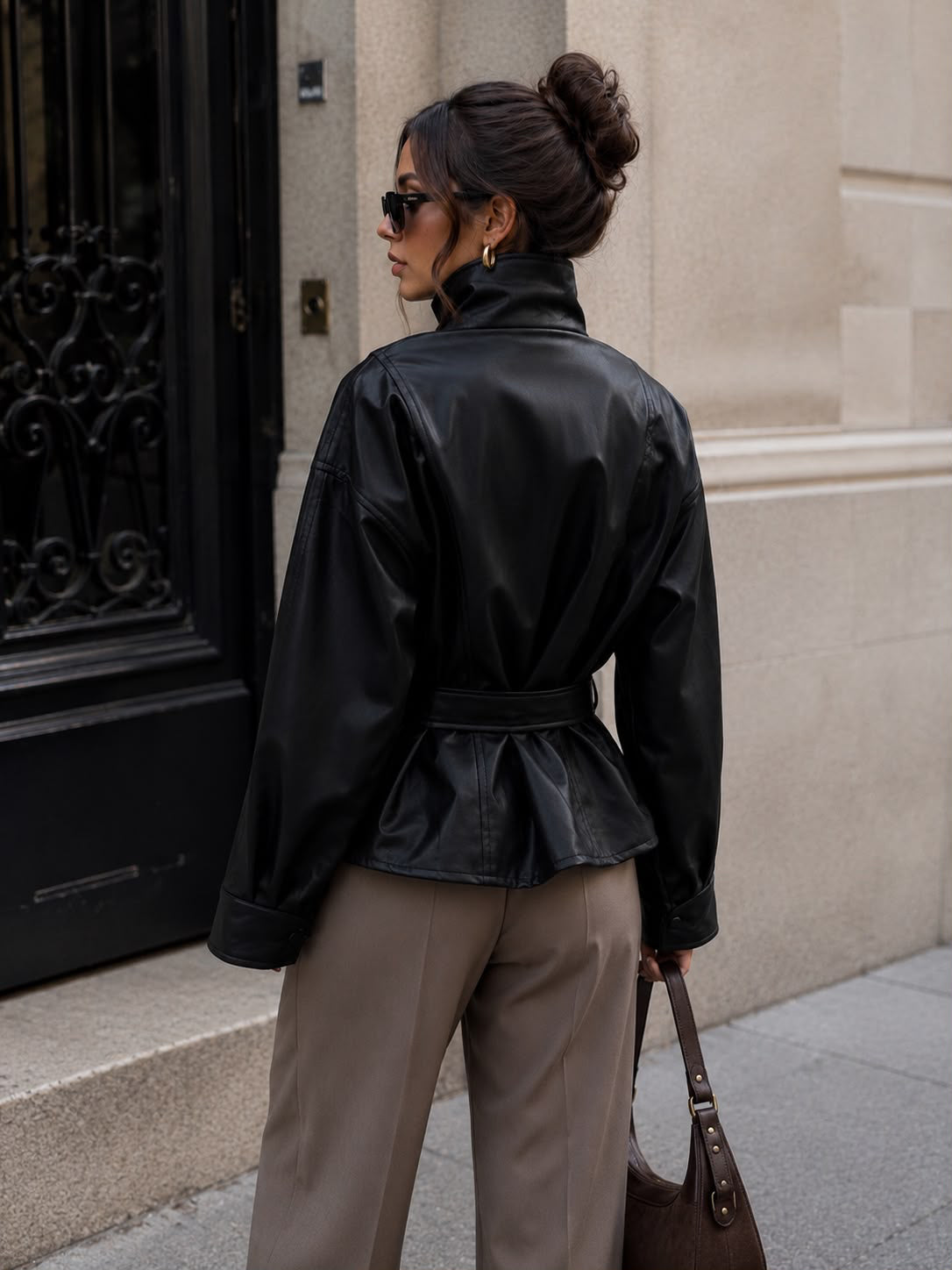 Schwarze Vegan-Lederjacke
