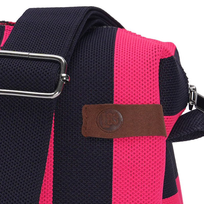 Lot 83 - Crossbody/Kulturtasche Megan 15